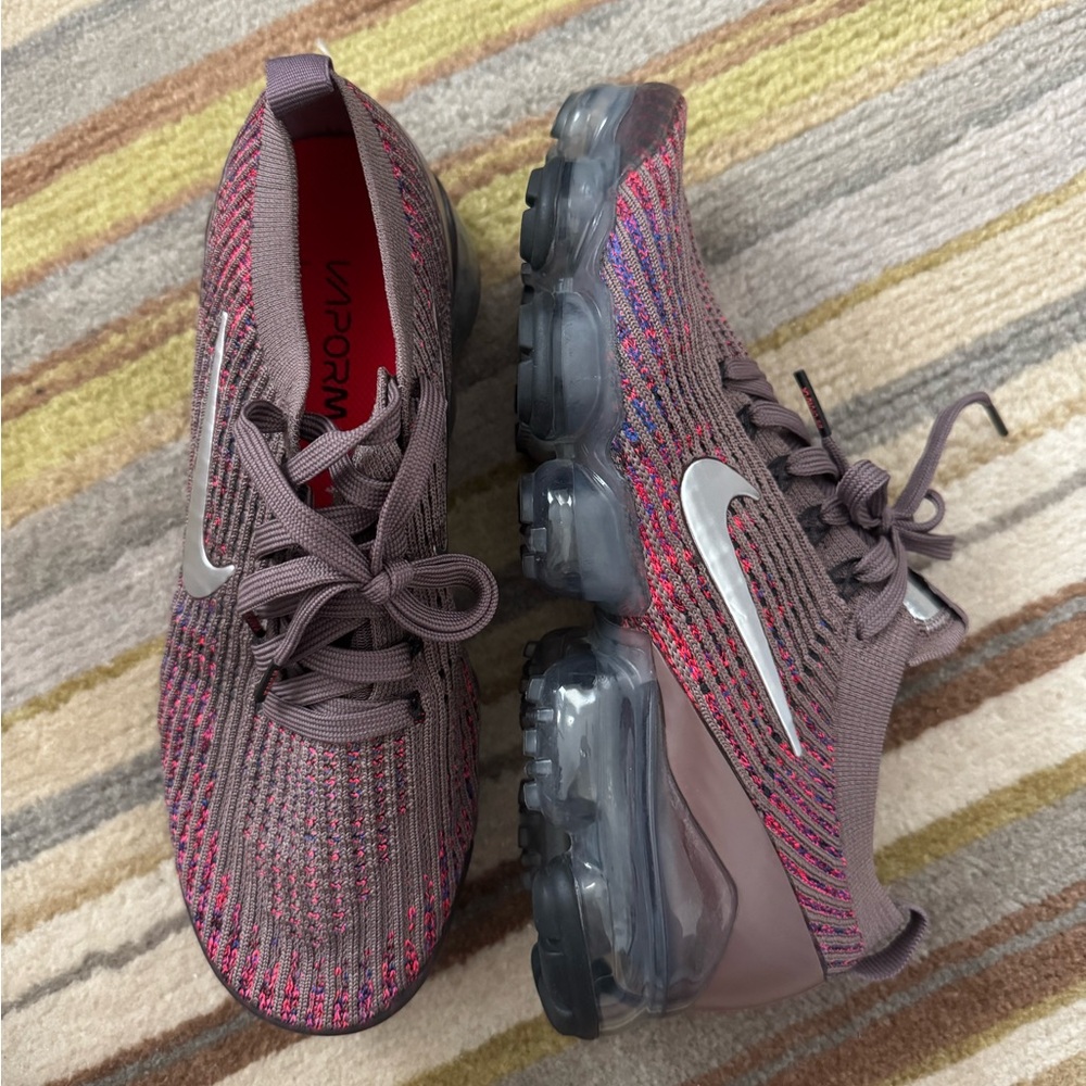 NEW Nike Flyknit Air VaporMax Sneakers